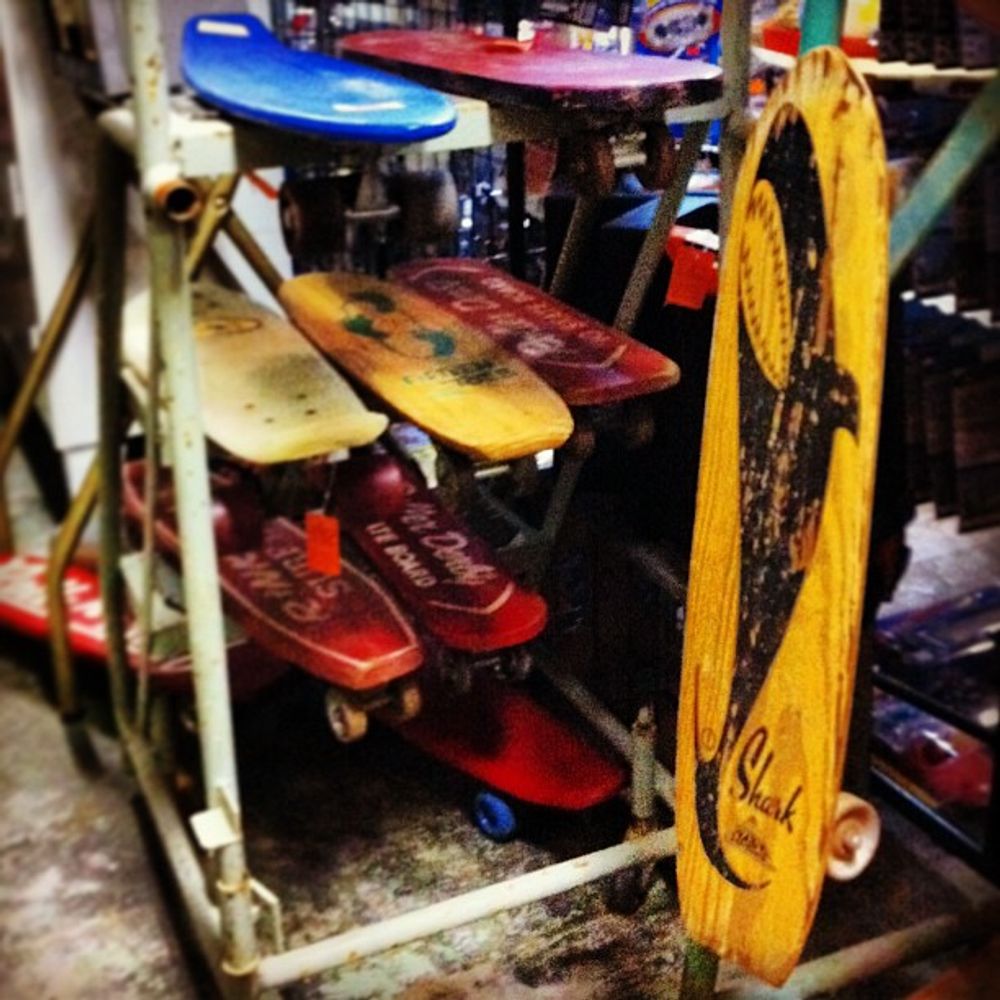 Found these vintage 60s skateb