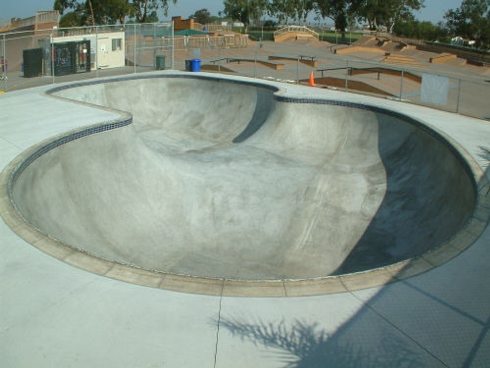 RE: Shit I would like to skate.