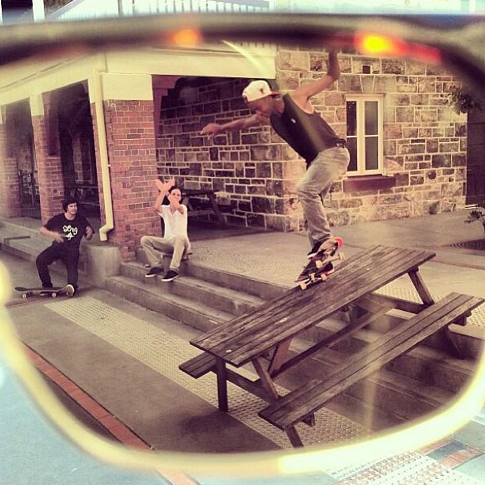 Picture Wheel Co fam out in th
