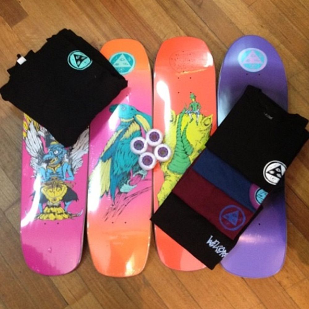 Last week to enter the @skateb