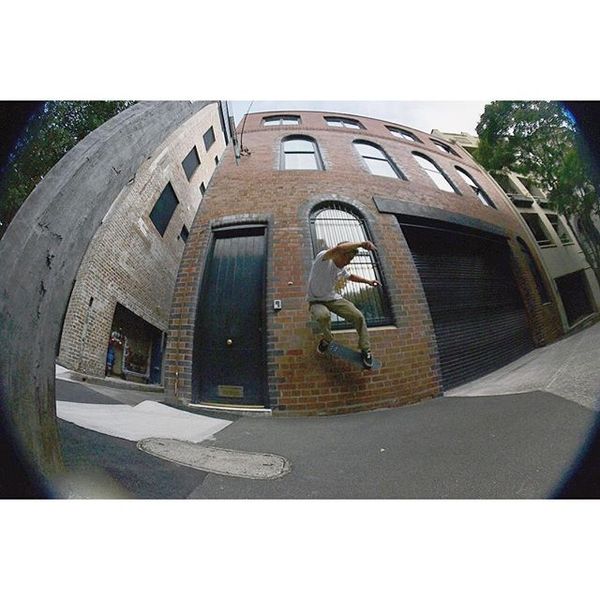 A nice lil wall ride by @philb