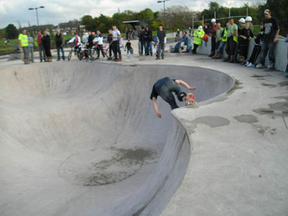 RE: Shit I would like to skate.