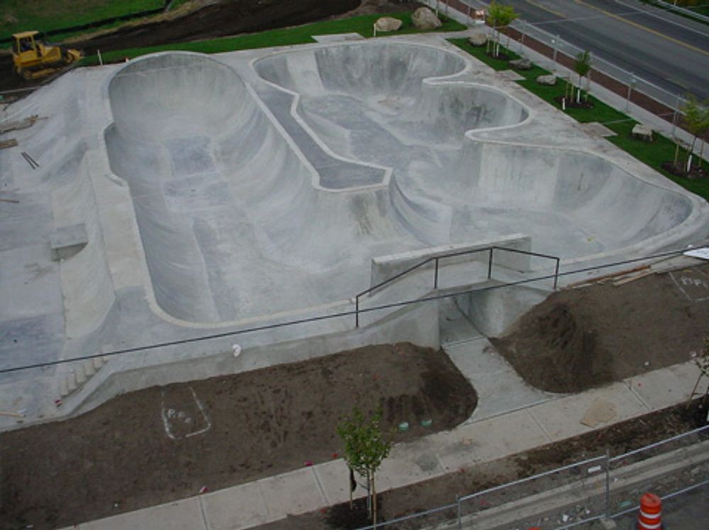 RE: Shit I would like to skate.