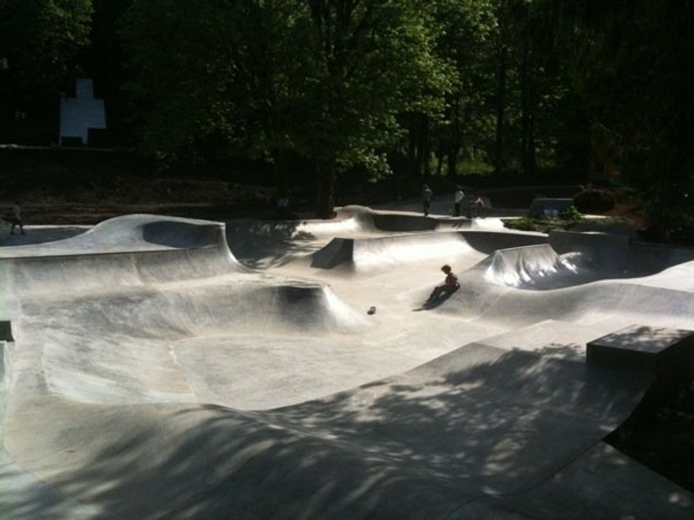 RE: Shit I would like to skate.