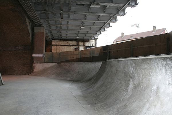 Shit I would like to skate.