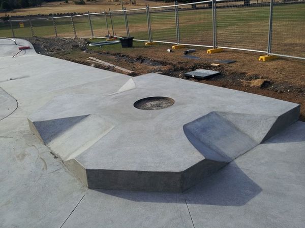 MOEY'S THREAD