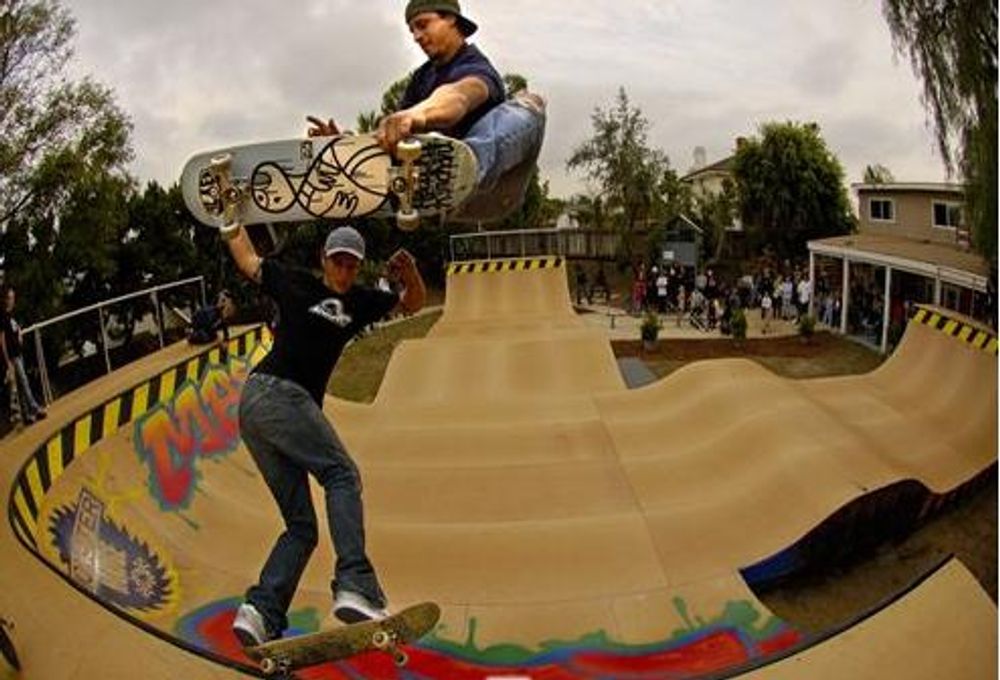 RE: Shit I would like to skate.
