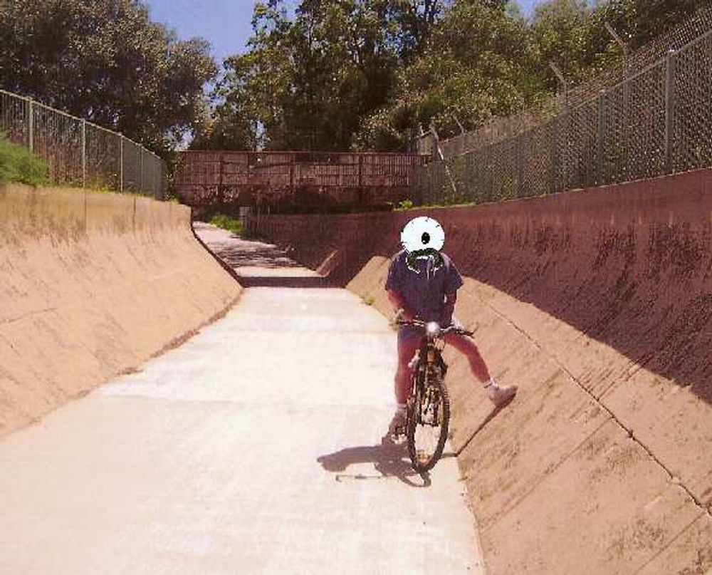RE: Shit I would like to skate.