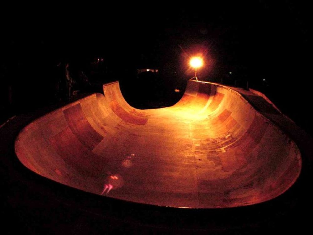 RE: Shit I would like to skate.