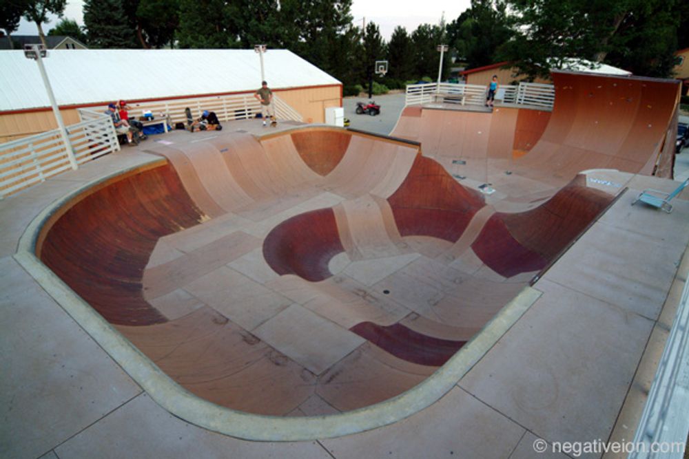 RE: Shit I would like to skate.