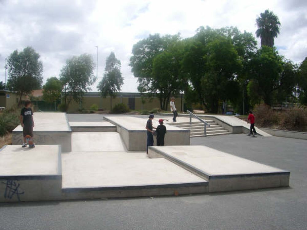 RE: ADELAIDE SKATERS TALK HERE!!