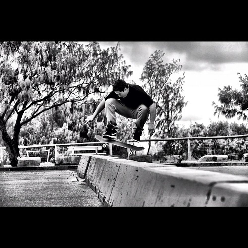 @brenbosh #skateboarding. #art