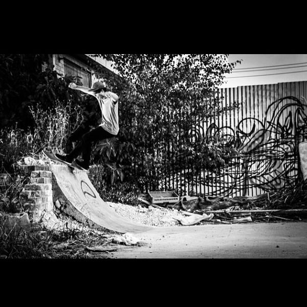 @deanjohnston front feebles li