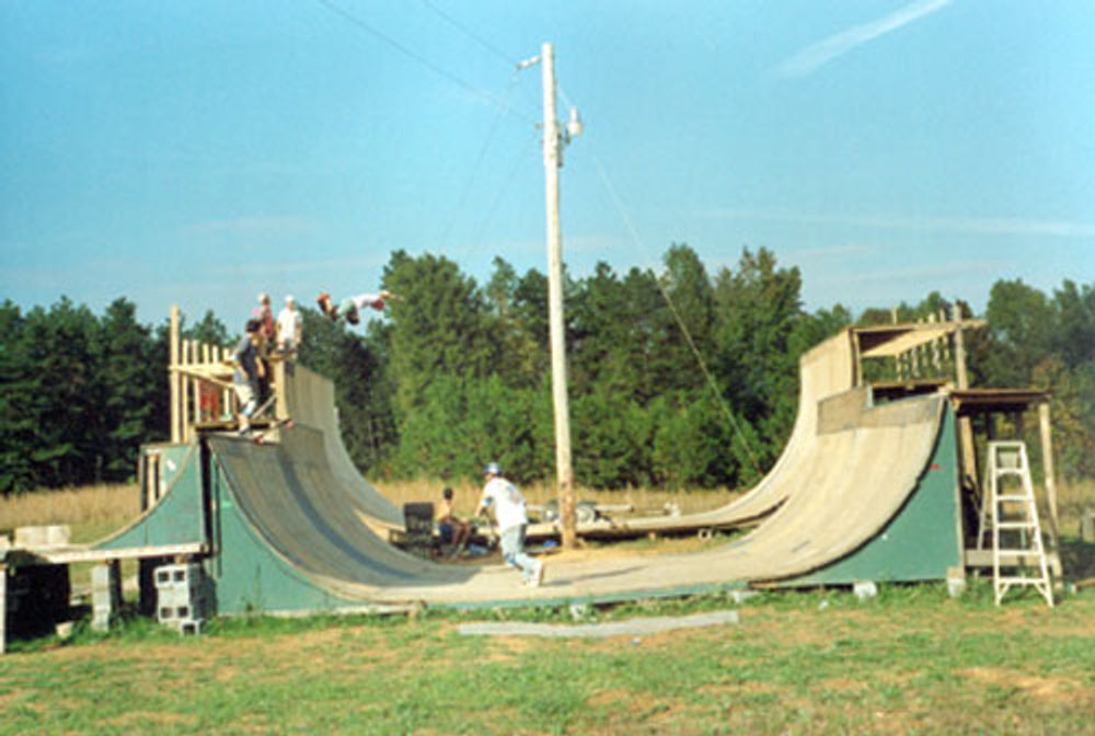RE: Shit I would like to skate.