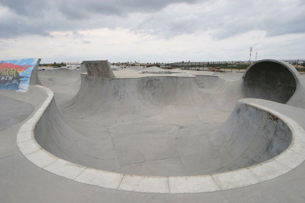 RE: Shit I would like to skate.