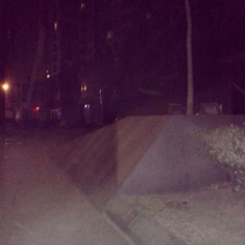 Wall rides #china #skateboardi