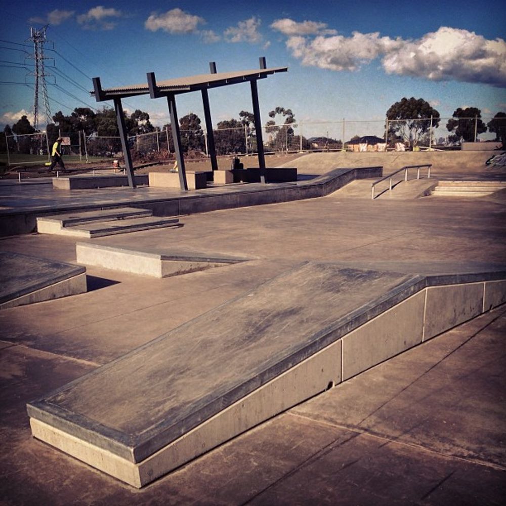 Kickers and coffin ledge finis