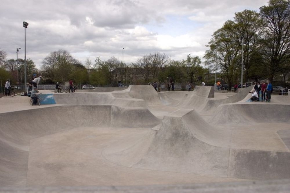 RE: Shit I would like to skate.
