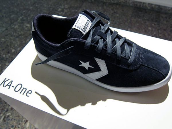 NEW SHOES THREAD