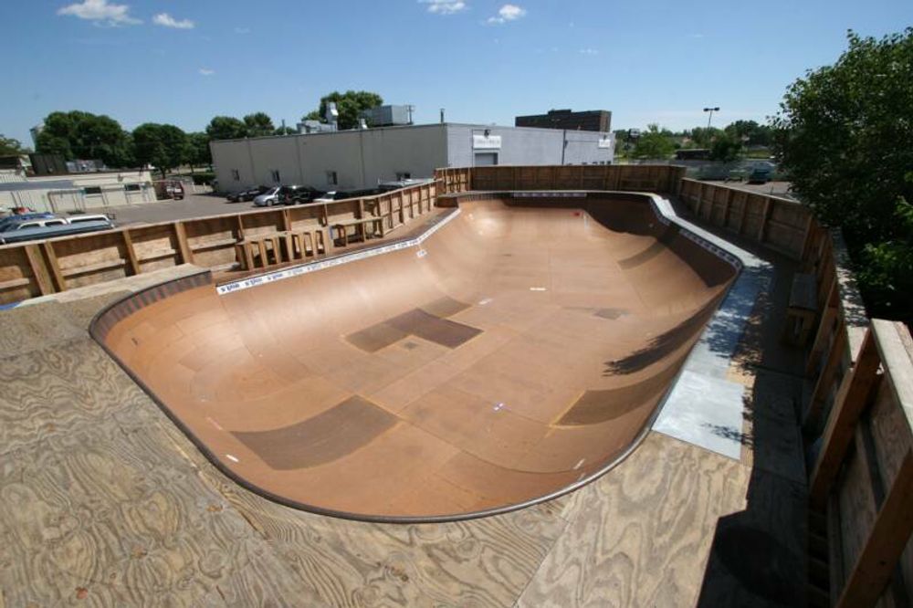 RE: Shit I would like to skate.
