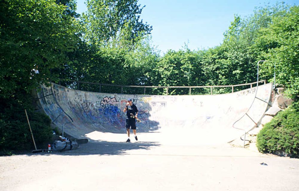 RE: Shit I would like to skate.
