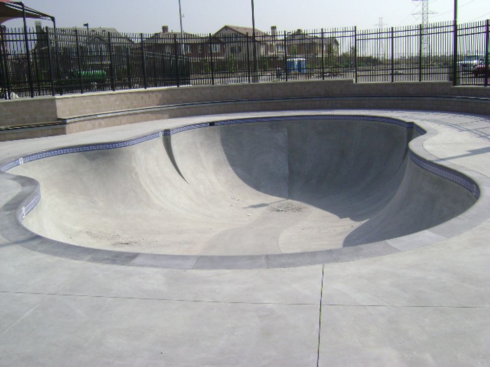 RE: Shit I would like to skate.