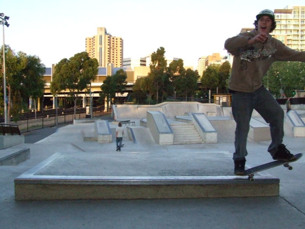RE: ADELAIDE SKATERS TALK HERE!!
