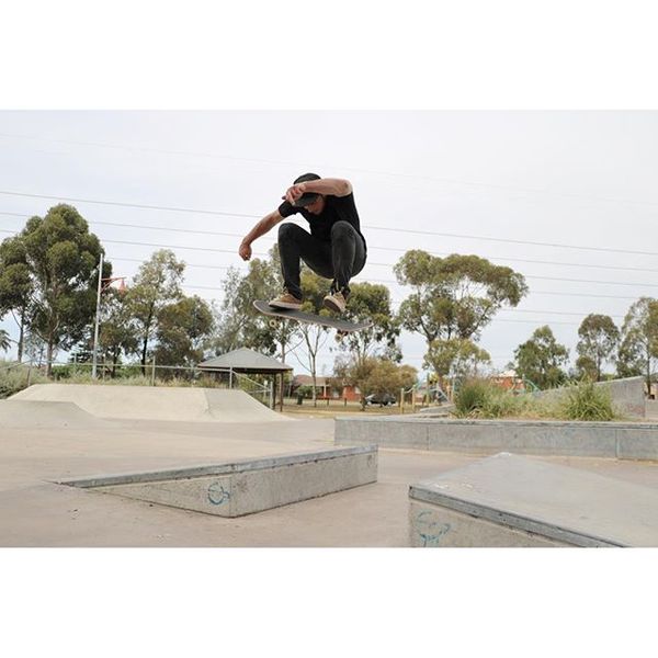 Switch front shuv shot from ye