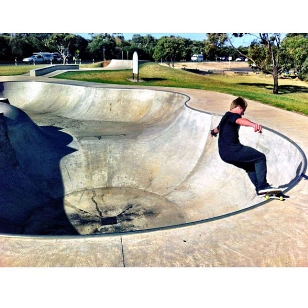 For front smith grinds in the