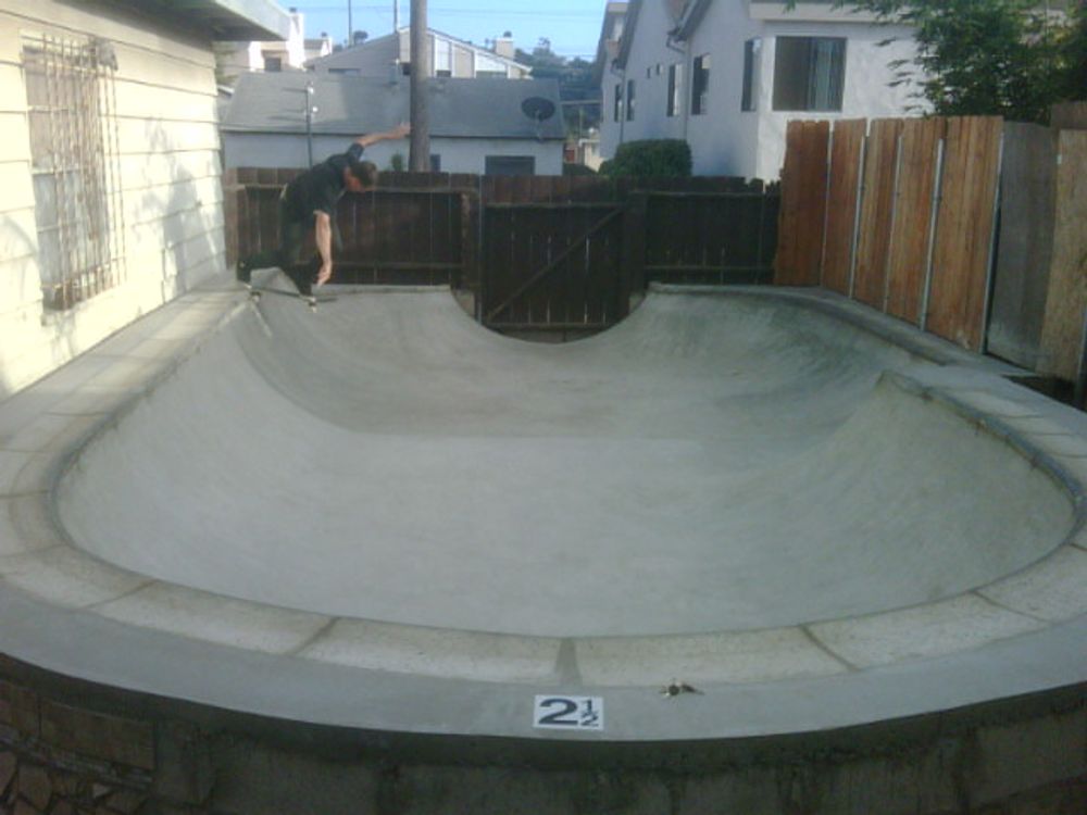 RE: Shit I would like to skate.