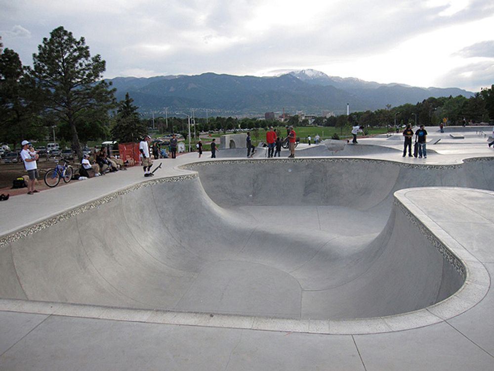 RE: Shit I would like to skate.