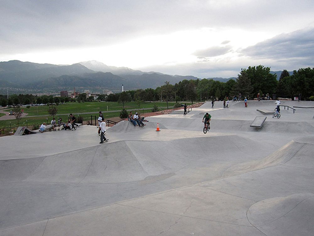RE: Shit I would like to skate.