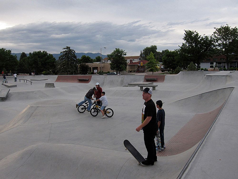RE: Shit I would like to skate.