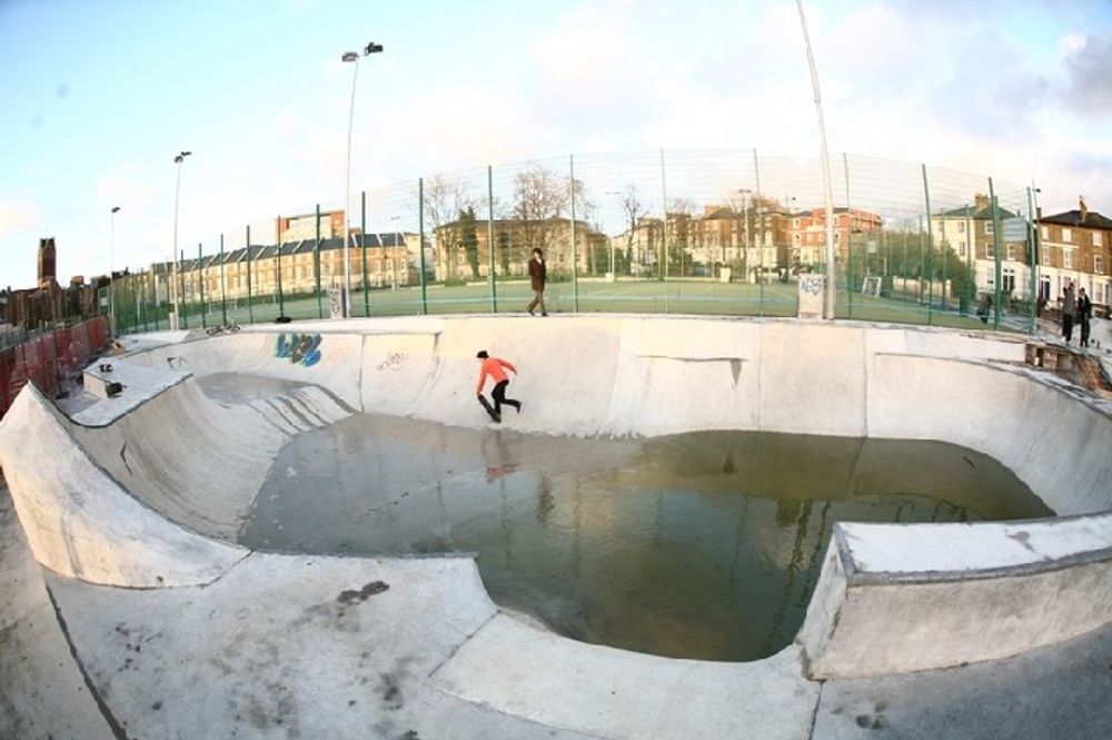 RE: Shit I would like to skate.