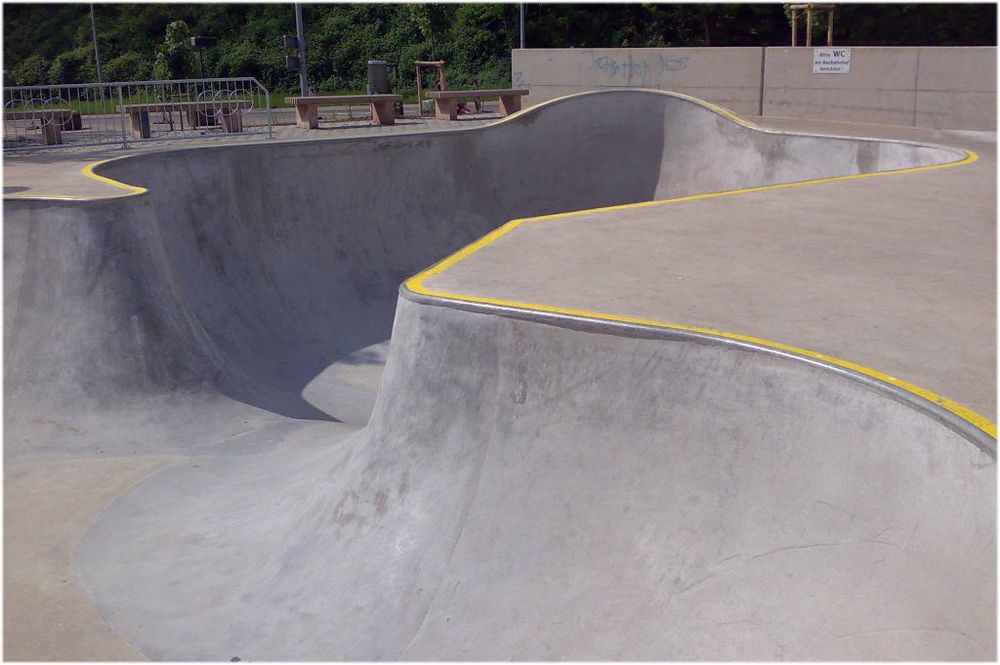RE: Shit I would like to skate.