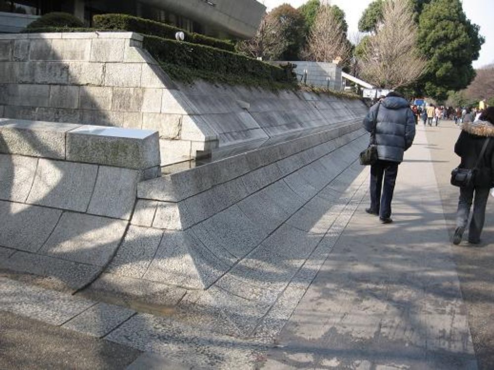 RE: Shit I would like to skate.