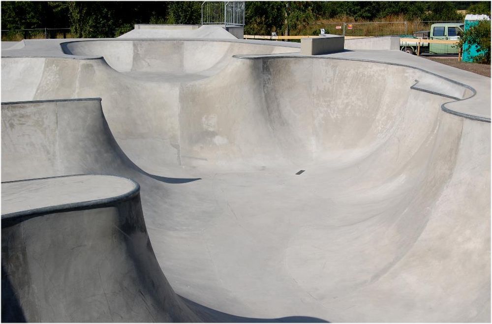 RE: Shit I would like to skate.