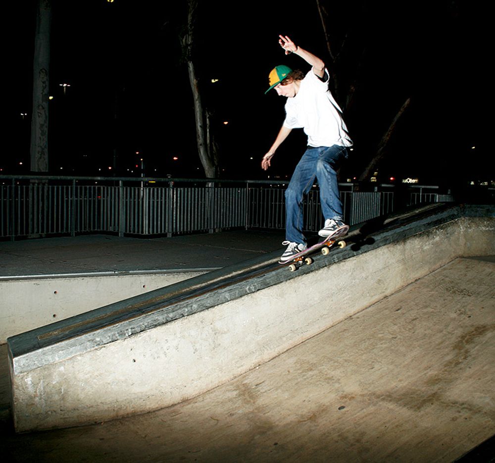 RE: ADELAIDE SKATERS TALK HERE!!