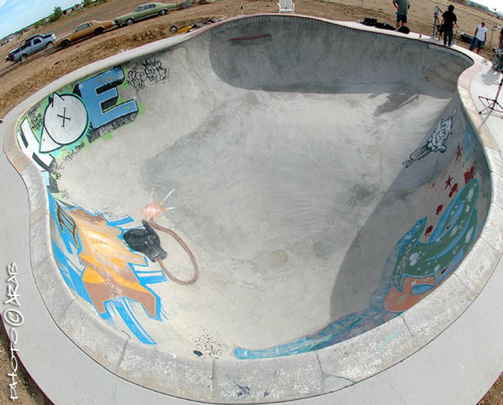 RE: Shit I would like to skate.