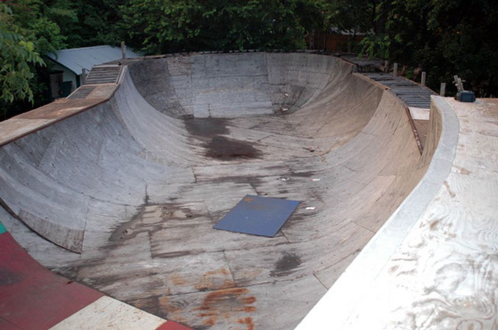 RE: Shit I would like to skate.