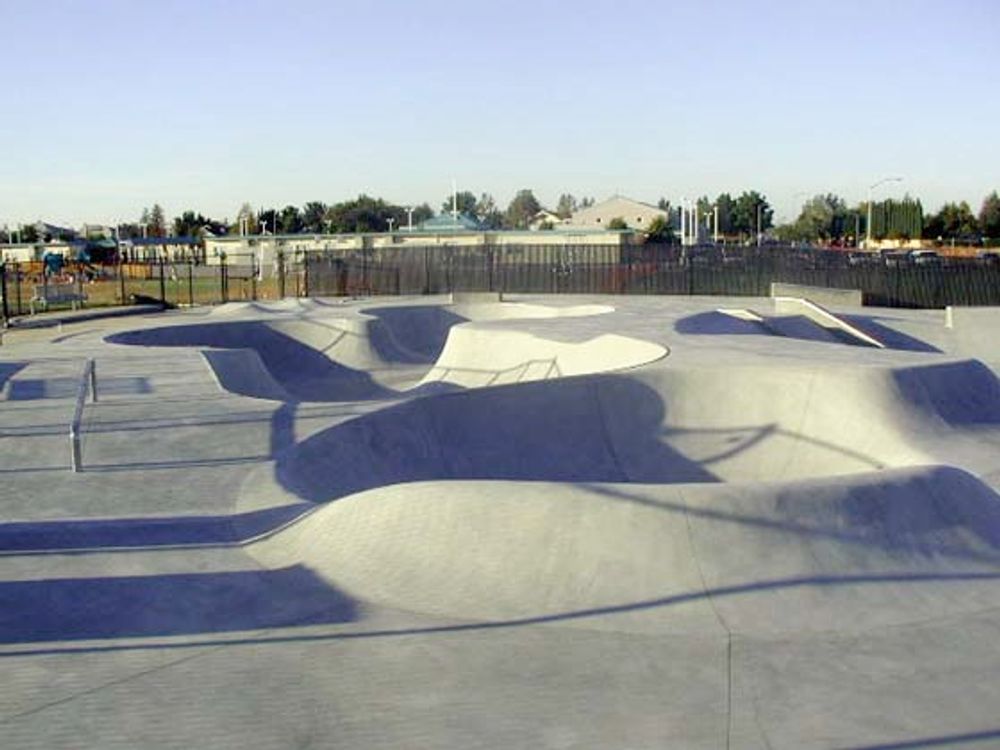 RE: Shit I would like to skate.