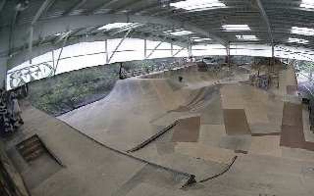 RE: Shit I would like to skate.