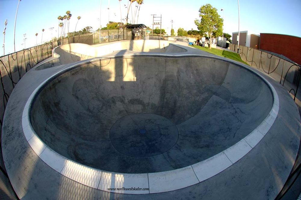 RE: Shit I would like to skate.