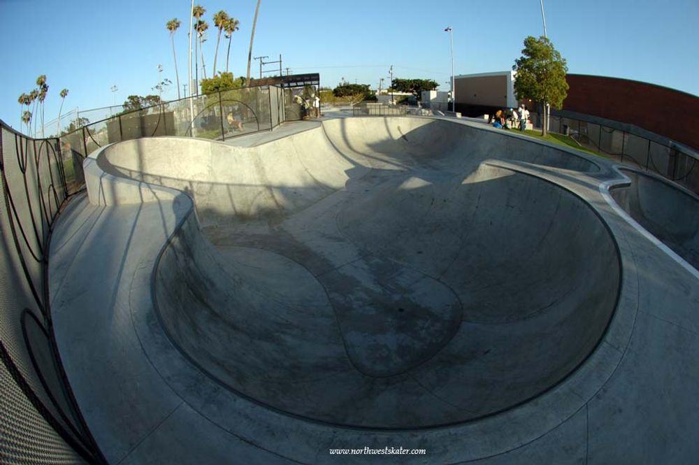RE: Shit I would like to skate.