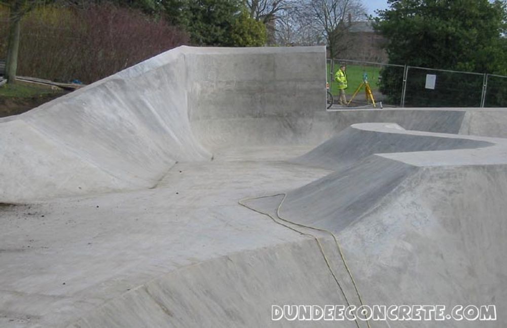 RE: Shit I would like to skate.