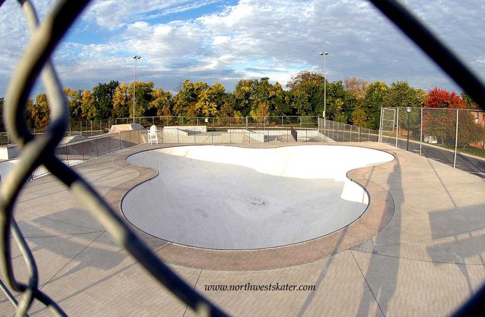 RE: Shit I would like to skate.
