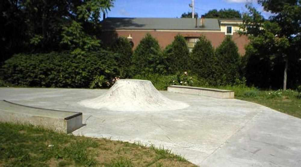 RE: Shit I would like to skate.