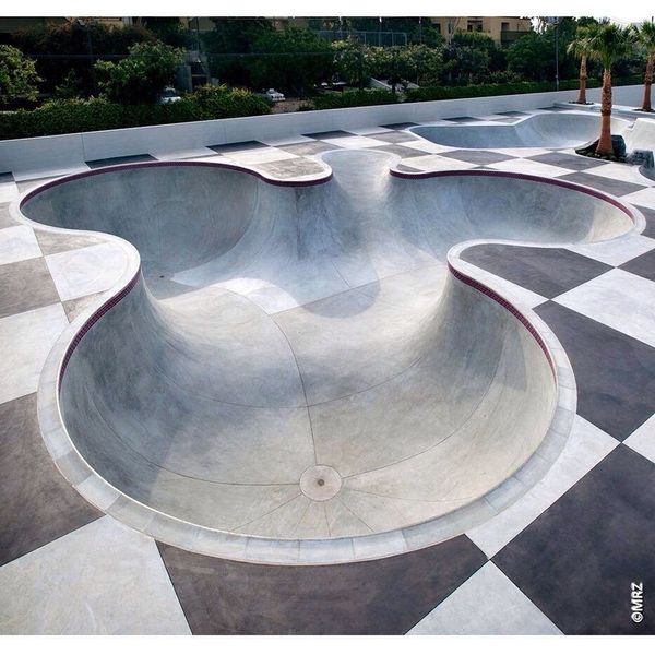 Shit I would like to skate.