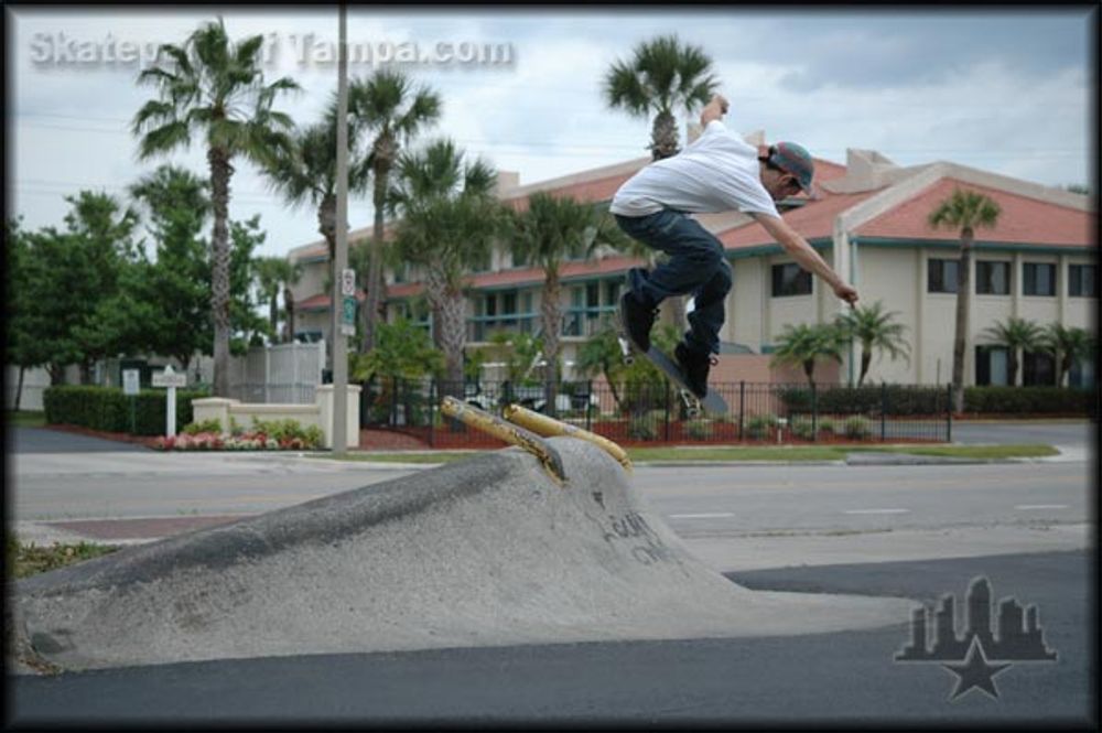 RE: Shit I would like to skate.