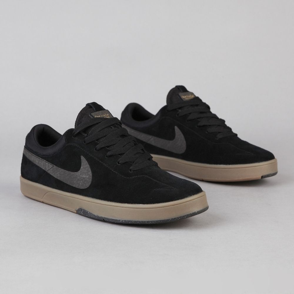 RE: NEW SHOES THREAD
